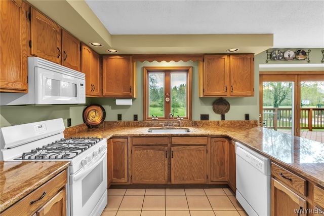 4102 Tasseff Terrace, Hamburg, NY 14075