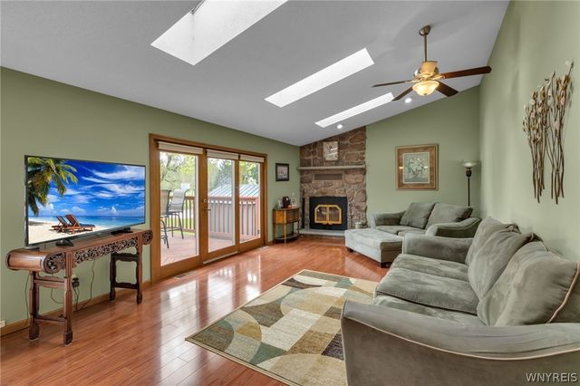4102 Tasseff Terrace, Hamburg, NY 14075