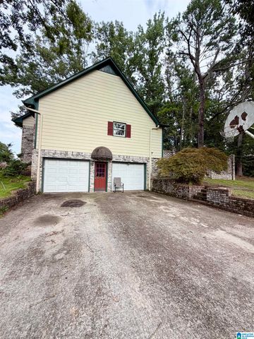 1641 BRAKEWOOD DRIVE, Birmingham, AL 35215