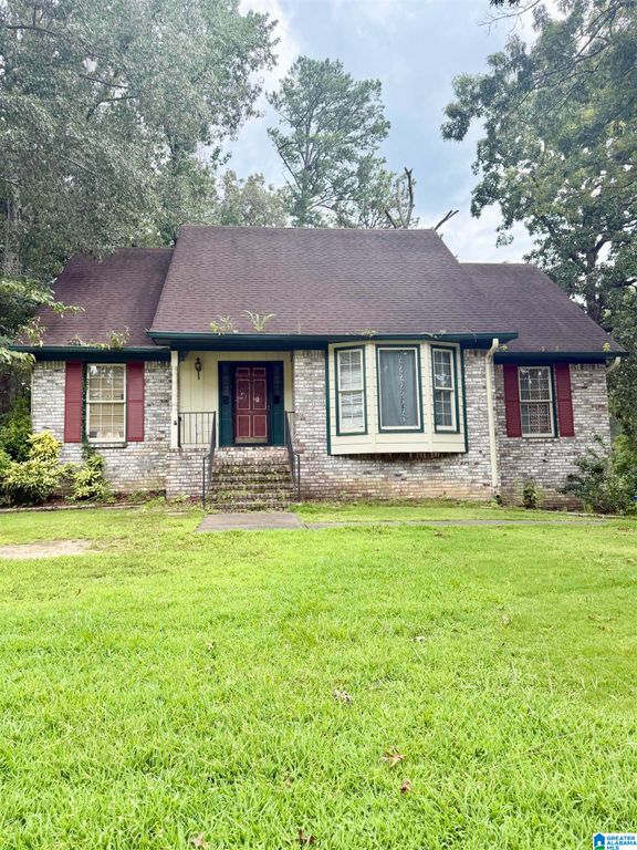 1641 BRAKEWOOD DRIVE, Birmingham, AL 35215
