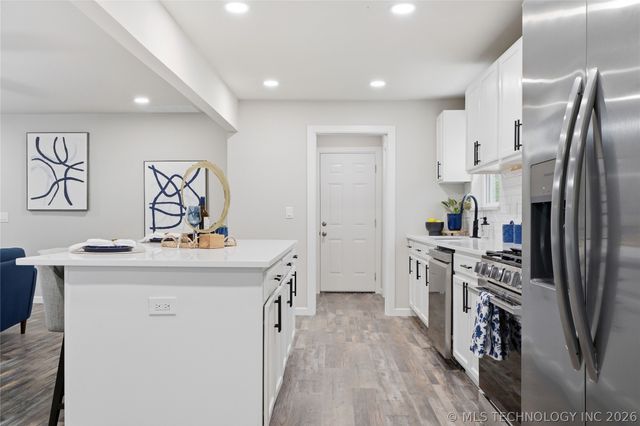 912 E Teresa Avenue, Sapulpa, OK 74066