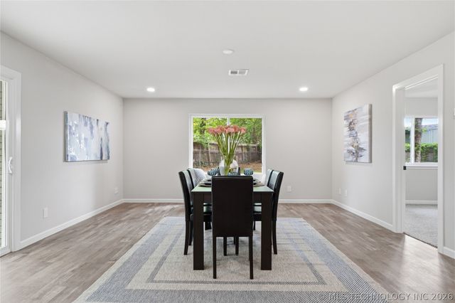 912 E Teresa Avenue, Sapulpa, OK 74066