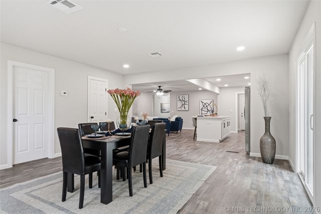 912 E Teresa Avenue, Sapulpa, OK 74066