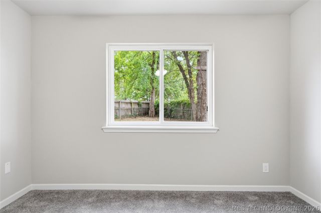 912 E Teresa Avenue, Sapulpa, OK 74066