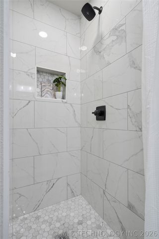 912 E Teresa Avenue, Sapulpa, OK 74066