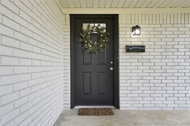 912 E Teresa Avenue, Sapulpa, OK 74066