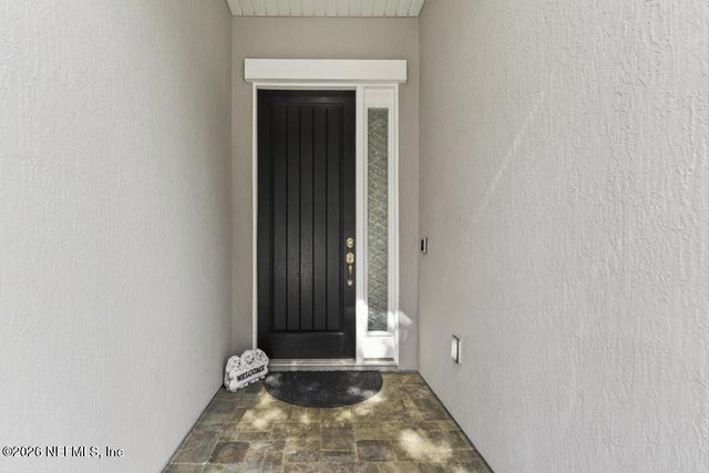 8519 MABEL Drive, Jacksonville, FL 32256