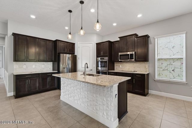 8519 MABEL Drive, Jacksonville, FL 32256