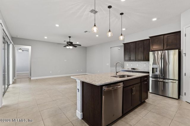 8519 MABEL Drive, Jacksonville, FL 32256