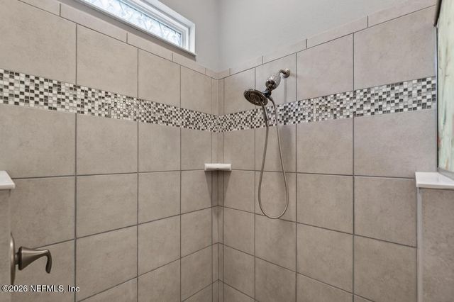 8519 MABEL Drive, Jacksonville, FL 32256