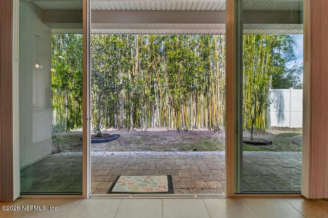 8519 MABEL Drive, Jacksonville, FL 32256