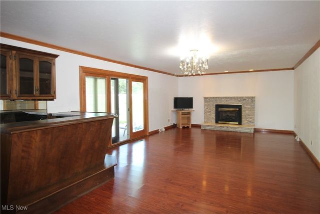 6963 Anthony Lane, Parma Heights, OH 44130