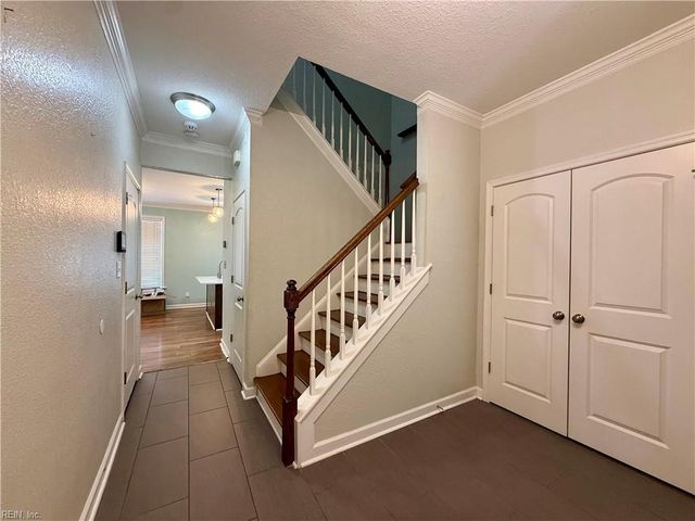 1200 Camden PL, Chesapeake, VA 23320