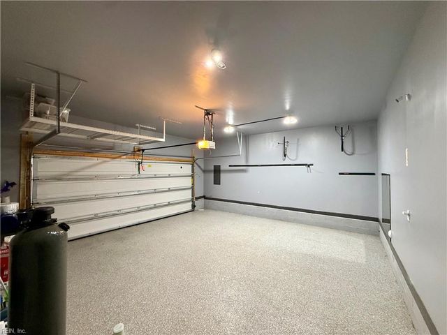 1200 Camden PL, Chesapeake, VA 23320