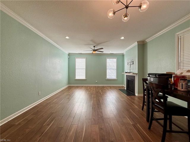 1200 Camden PL, Chesapeake, VA 23320