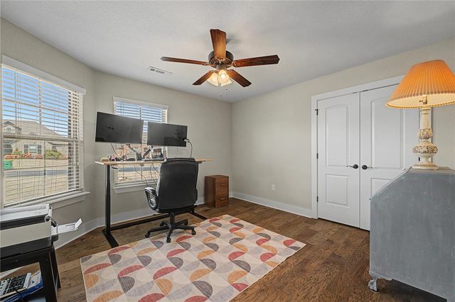 1220 Brandon Way, Bentonville, AR 72713