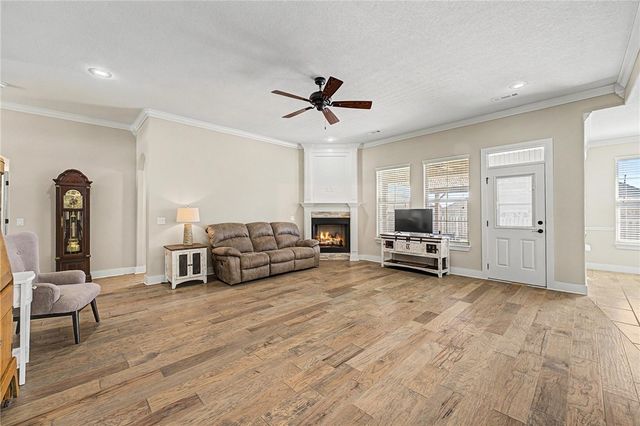 1220 Brandon Way, Bentonville, AR 72713