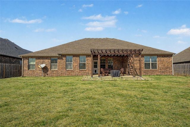 1220 Brandon Way, Bentonville, AR 72713