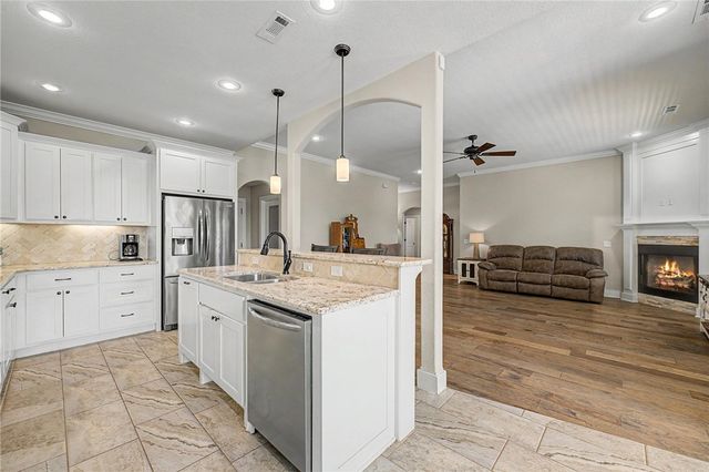 1220 Brandon Way, Bentonville, AR 72713