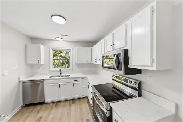 19 Mcbenson Place, Durham, NC 27705