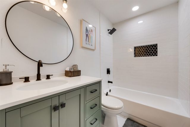 9230 Millwood Drive, Rowlett, TX 75088