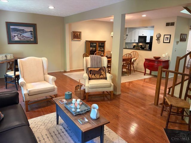 5268 Londonderry Drive, Sharonville, OH 45241