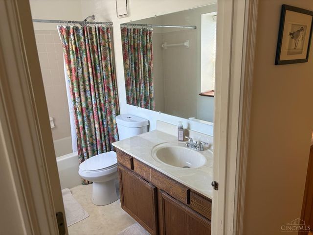 5268 Londonderry Drive, Sharonville, OH 45241