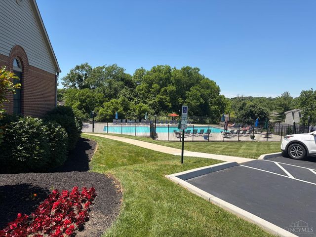 5268 Londonderry Drive, Sharonville, OH 45241