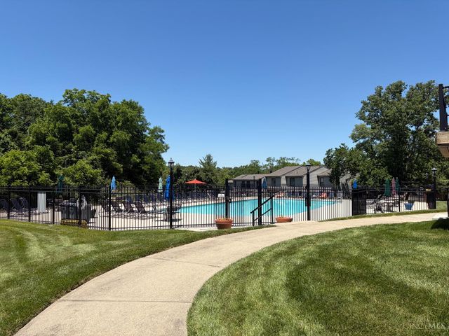 5268 Londonderry Drive, Sharonville, OH 45241