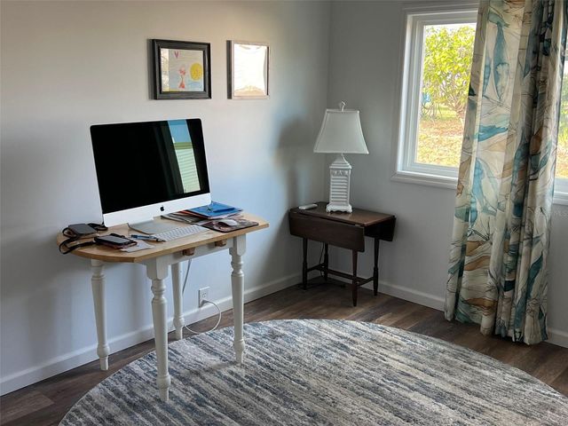 576 QUEEN PALM STREET, Largo, FL 33778