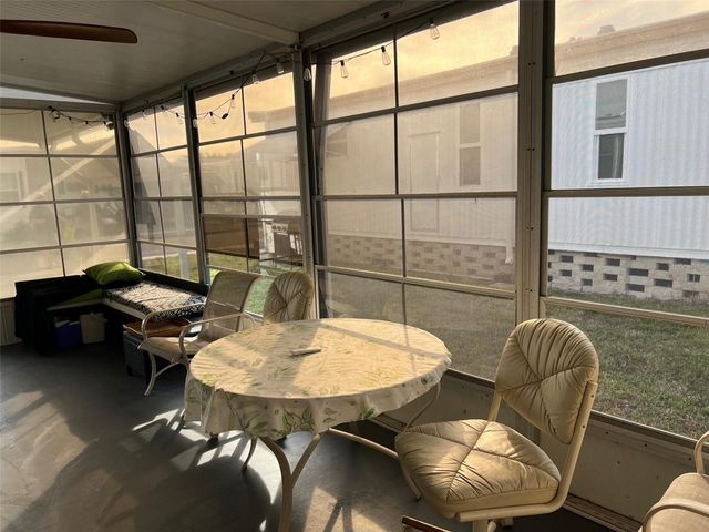 576 QUEEN PALM STREET, Largo, FL 33778