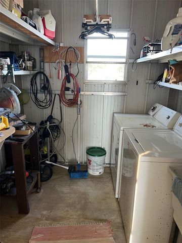 576 QUEEN PALM STREET, Largo, FL 33778