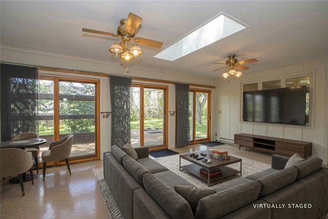347 Koser Ave, Iowa City, IA 52246
