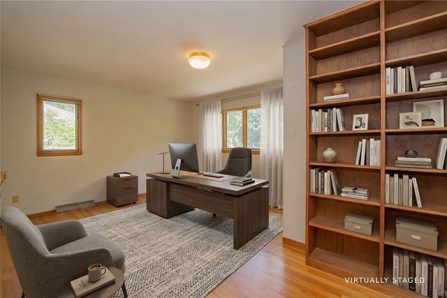 347 Koser Ave, Iowa City, IA 52246