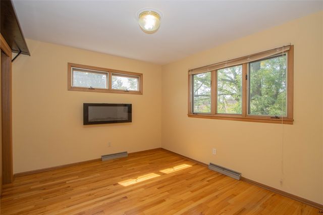 347 Koser Ave, Iowa City, IA 52246