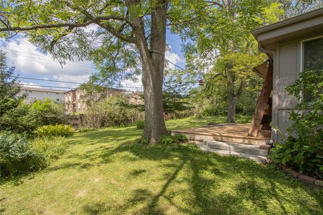 347 Koser Ave, Iowa City, IA 52246