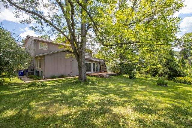 347 Koser Ave, Iowa City, IA 52246