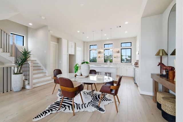 1708 Sedola Lane, Houston, TX 77055