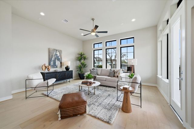 1708 Sedola Lane, Houston, TX 77055