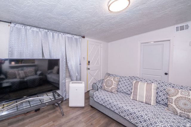 831 W DOXEY ST, Ogden, UT 84401