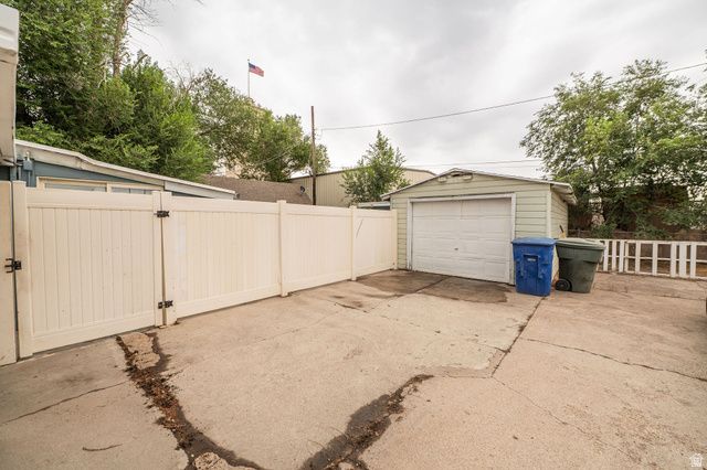 831 W DOXEY ST, Ogden, UT 84401