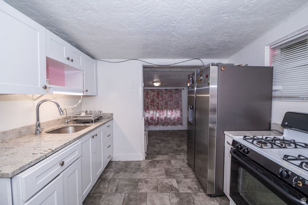 831 W DOXEY ST, Ogden, UT 84401 — photo 5