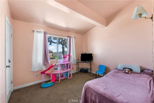 3104 Sacramento, Phelan, CA 92371