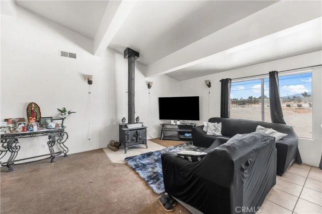 3104 Sacramento, Phelan, CA 92371
