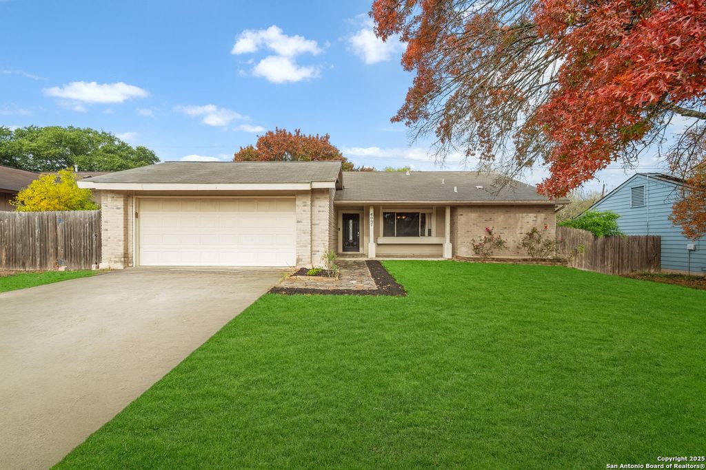 6007 Lonesome Pine, San Antonio, TX 78247