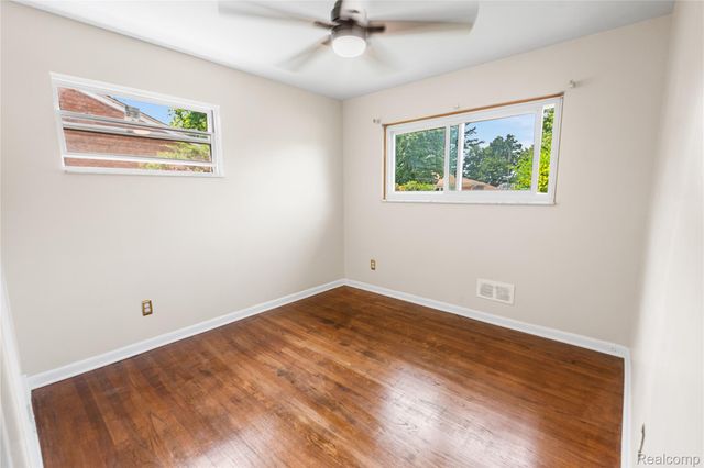 20540 Sunderland Road, Detroit, MI 48219