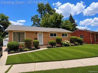 20540 Sunderland Road, Detroit, MI 48219
