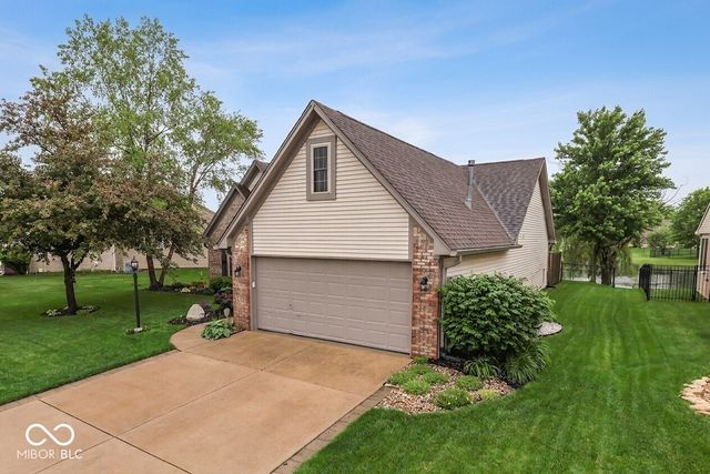 1053 Fountain Grass Drive, Greenwood, IN 46143