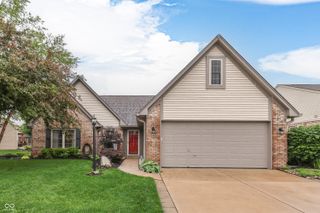 1053 Fountain Grass Drive, Greenwood, IN 46143