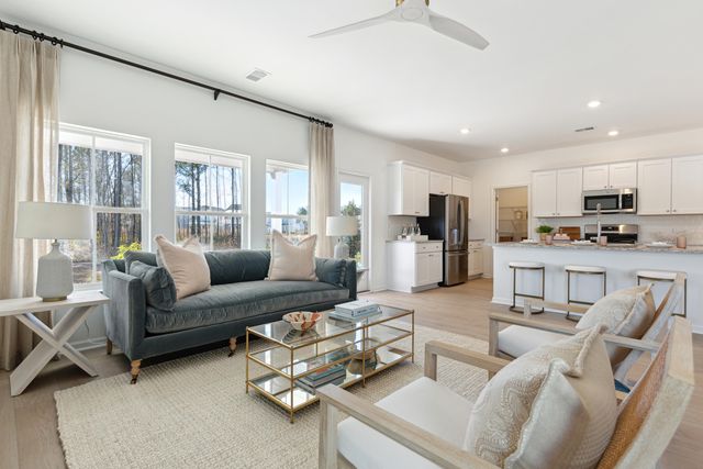 1035 Patagonia Street, Summerville, SC 29485